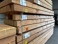 Ca. 15x douglas balken fijnbezaagd, 150x150mm, lengte 400cm - afbeelding 4 van  4