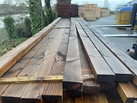 Ca. 15x douglas balken fijnbezaagd, 50x100mm, lengte 400cm - afbeelding 1 van  3