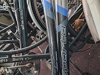 Ca. 15x fiets, o.a. gazelle en giant - afbeelding 2 van  12