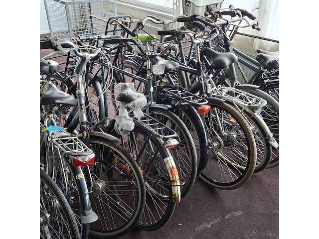 Ca. 15x fiets, o.a. gazelle en giant - afbeelding 9 van  12