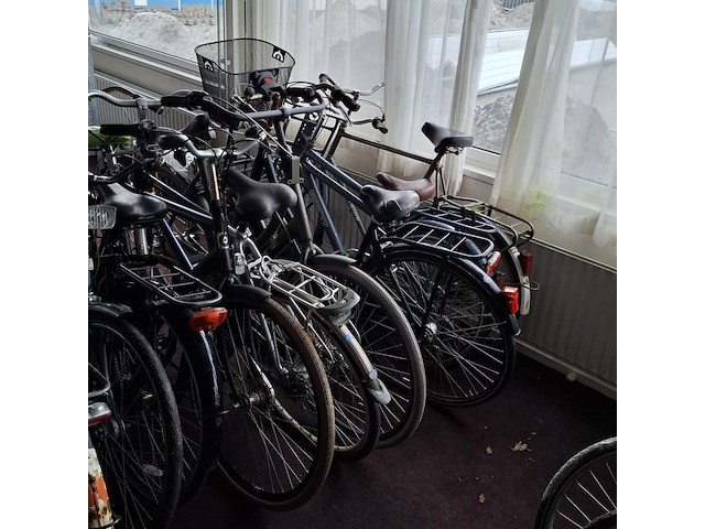 Ca. 15x fiets, o.a. gazelle en giant - afbeelding 10 van  12
