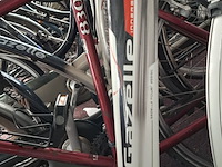 Ca. 15x fiets, o.a. gazelle en giant - afbeelding 11 van  12