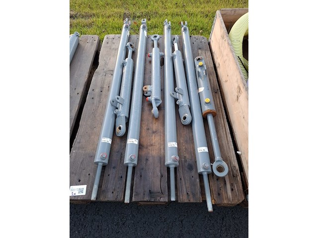 Ca 15x hydraulische cilinder - afbeelding 5 van  7