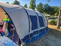 Ca. 15x kampeerartikelen – tent, campinguitrusting, kookgerei, accessoires & meer - afbeelding 20 van  25