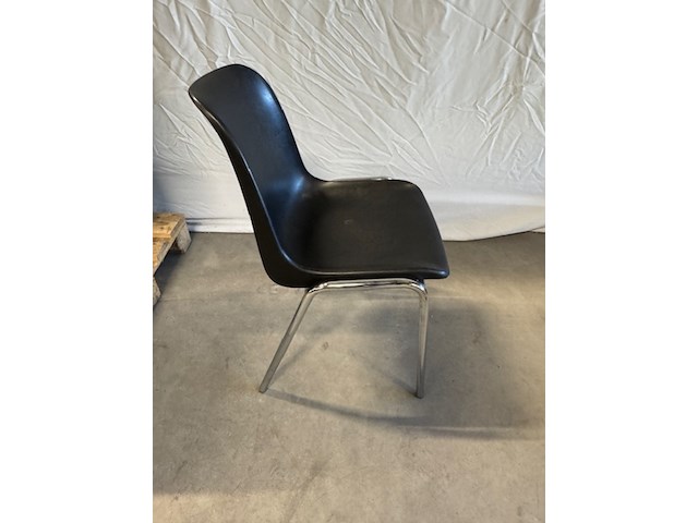 Ca. 15x kantinestoel berico plast, helene 1004/a, zwart - afbeelding 5 van  5