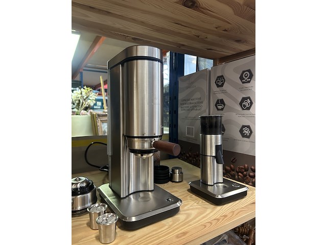 Ca. 15x koffiemolen lunasea, lunagrinder - afbeelding 2 van  9