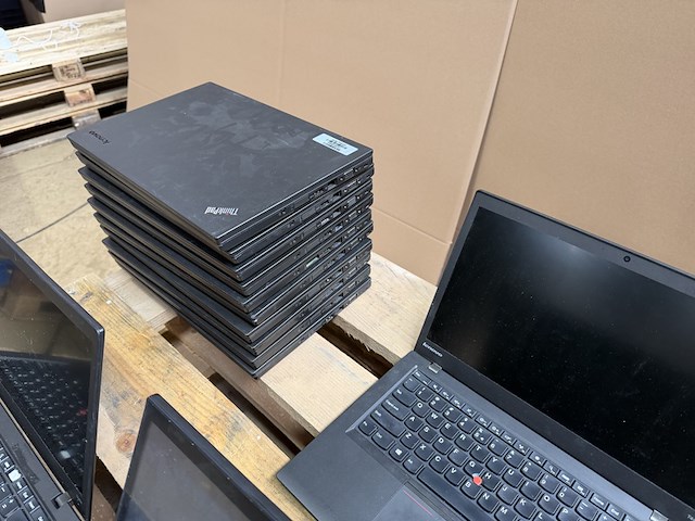 Ca. 15x laptop, lenovo, thinkpad - afbeelding 4 van  13