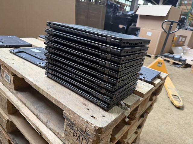 Ca. 15x laptop, lenovo, thinkpad - afbeelding 13 van  13