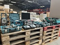 Ca. 15x makita gereedschap, accessoires en toebehoren - afbeelding 1 van  15