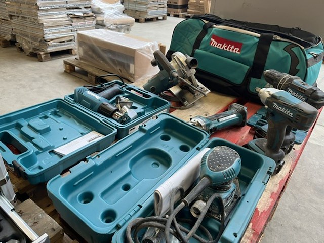 Ca. 15x makita gereedschap, accessoires en toebehoren - afbeelding 14 van  15