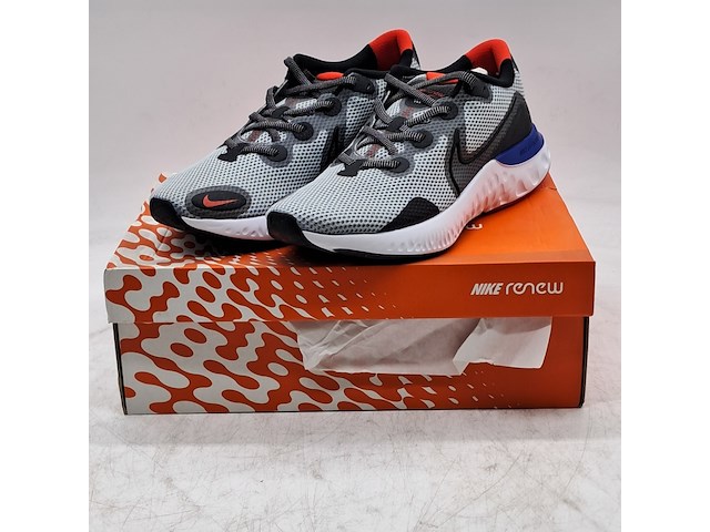 Ca. 15x paar schoenen, nike, o.a. renew run ck6357-009 - afbeelding 1 van  14