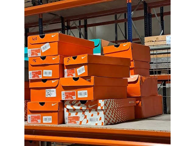 Ca. 15x paar schoenen, nike, o.a. wms quest 3 cd0232-003 - afbeelding 6 van  14