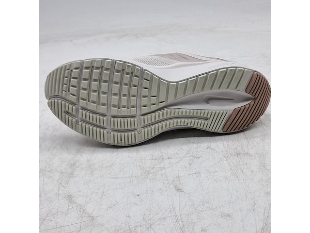 Ca. 15x paar schoenen, nike, o.a. wms quest 3 cd0232-003 - afbeelding 11 van  14
