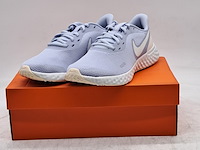 Ca. 15x paar schoenen, nike, o.a. wms quest 3 cd0232-003 - afbeelding 13 van  14