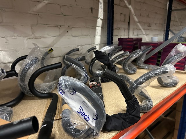 Ca. 15x racefiets stuurbocht, w.o. bontrager, kuota - afbeelding 4 van  9