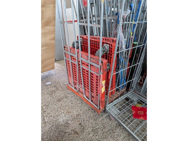 Ca. 15x rolcontainer - afbeelding 3 van  4