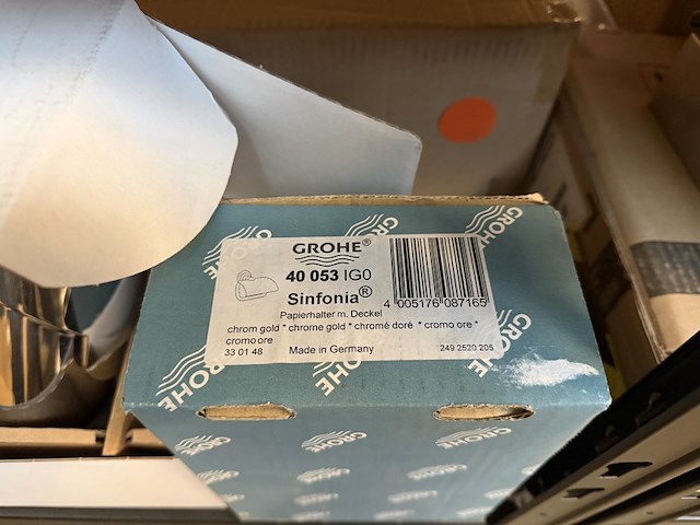 Ca. 15x sanitair/badkamer accessoires en toebehoren, w.o. grohe, hansgrohe - afbeelding 2 van  11