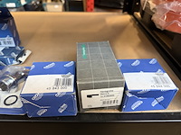 Ca. 15x sanitair/badkamer accessoires en toebehoren, w.o. grohe, hansgrohe - afbeelding 4 van  11