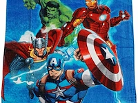 Ca. 15x strandlaken, avengers, 50 x 100