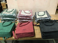 Ca. 15x verschillende tassen enrico benetti, diverse kleuren - afbeelding 2 van  5