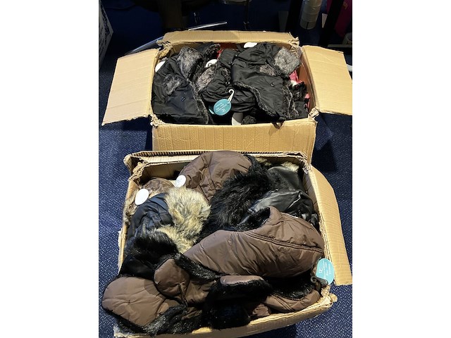 Ca. 160x kunstbont mutsen, dan carol - afbeelding 4 van  5