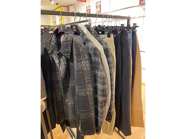 Ca. 167x broeken, jassen en accessoires, meyer, scotch & soda, genti, s t/m 3xl - afbeelding 2 van  8