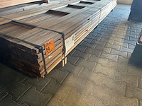 Ca. 167x guyana teak latten geschaafd, 27x40mm, lengte 18/335cm, 83/365cm, 66/395cm - afbeelding 2 van  3