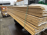 Ca. 168x douglas channelsiding bruin geïmpregneerd, 18x137mm, lengte 300cm - afbeelding 2 van  3