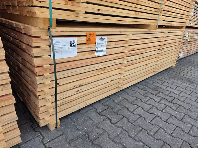 Ca. 168x douglas planken fijnbezaagd, 25x150mm, lengte 300cm - afbeelding 4 van  4