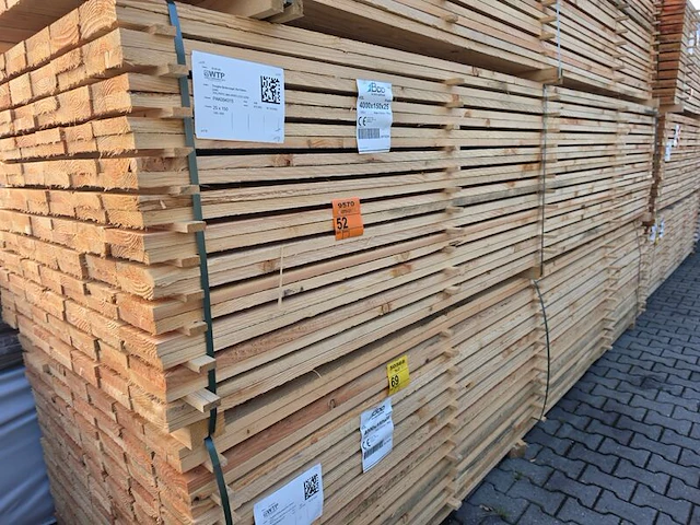Ca. 168x douglas planken fijnbezaagd, 25x150mm, lengte 400cm - afbeelding 4 van  4