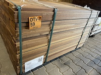 Ca. 168x guyana teak planken geschaafd, 25x145mm, lengte 125cm - afbeelding 2 van  3