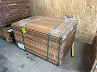Ca. 168x guyana teak planken geschaafd, 25x145mm, lengte 125cm - afbeelding 2 van  3
