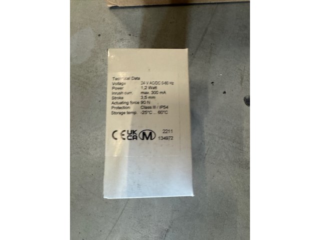 Ca. 16x actuator, zoneregeling, trafo en thermostaat rehau, nea smart 2.0 - afbeelding 7 van  8