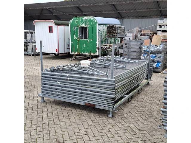Ca. 16x bouwhek in transportbok - afbeelding 3 van  7