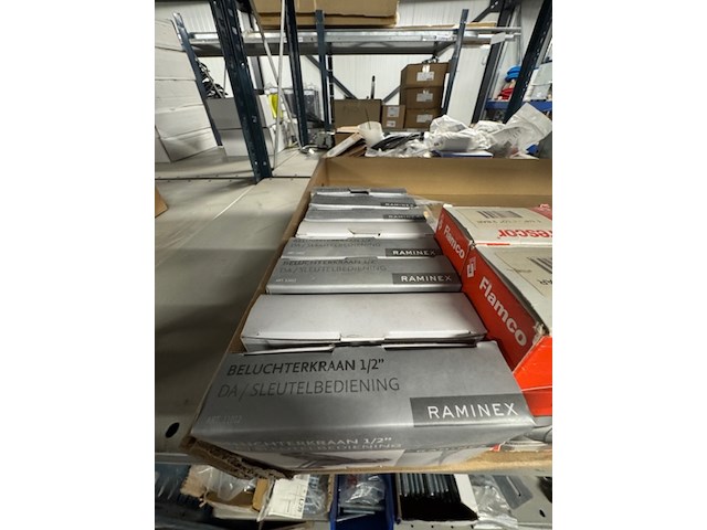 Ca. 16x diverse kraan - afbeelding 3 van  9