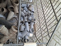 Ca. 16x draadmand met divers pvc materiaal en ijzerwaar - afbeelding 27 van  52