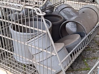 Ca. 16x draadmand met divers pvc materiaal - afbeelding 5 van  22