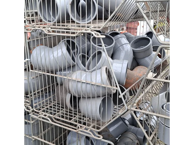 Ca. 16x draadmand met divers pvc materiaal - afbeelding 8 van  22