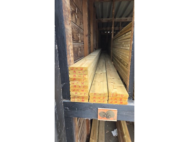 Ca. 16x geschaafde geïmpregneerde planken, 360 cm - afbeelding 1 van  3