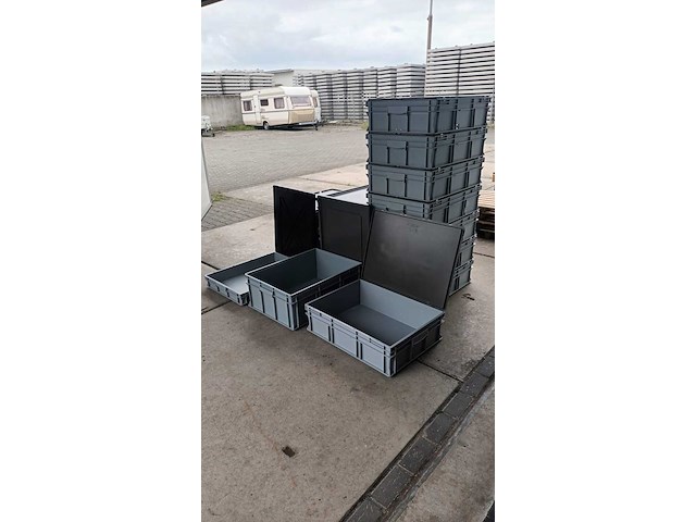 Ca. 16x grote bakken met deksel in 3 maten, engels, grijs / chroom - afbeelding 1 van  4