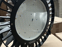 Ca. 16x high bay light hbu 150w 5700k ip66 met industriële kap ellipz lighting - afbeelding 4 van  7