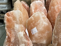 Ca. 16x himalaya zoutlampen met houten voet - afbeelding 6 van  9