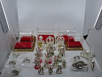 Ca. 16x indiase god beelden en 6x figuur - afbeelding 1 van  23