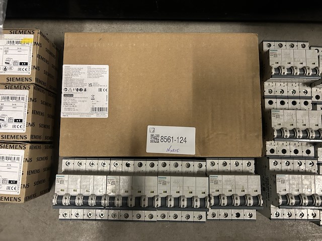 Ca. 16x installatieautomaat siemens - afbeelding 3 van  18