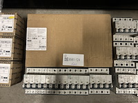 Ca. 16x installatieautomaat siemens - afbeelding 3 van  18