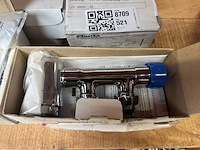 Ca. 16x installatiemateriaal w.o. aansluitsets - afbeelding 2 van  6