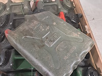 Ca. 16x jerrycan - afbeelding 3 van  3