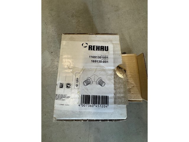 Ca. 16x knie en 3x verloop t-stuk rehau, sdr 11 en rautitan - afbeelding 4 van  5