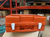 Ca. 16x kunststof koffer/verbandtrommel - afbeelding 2 van  6