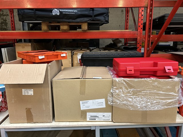 Ca. 16x kunststof koffer/verbandtrommel - afbeelding 6 van  6